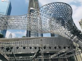 深圳崗廈商場雕塑