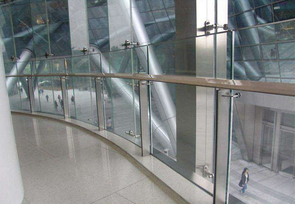 不銹鋼立柱 不銹鋼立柱