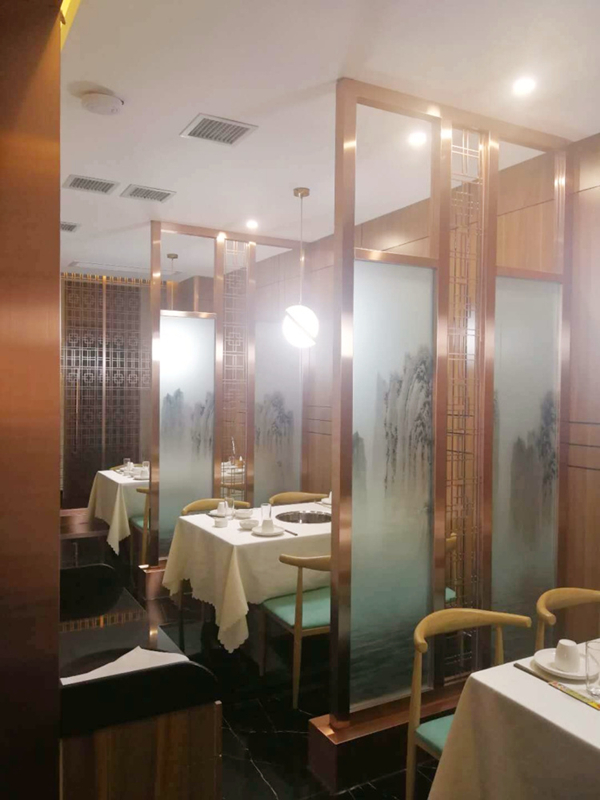 餐廳不銹鋼屏風(fēng) 餐廳不銹鋼屏風(fēng)